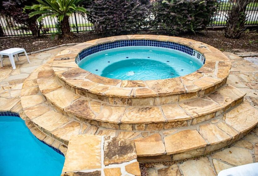 호텔 1br Mobile Condo With Community Pool