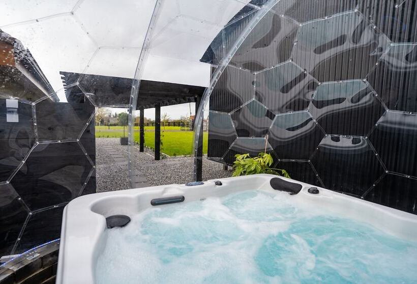 فندق Charming Lodge In Limavady