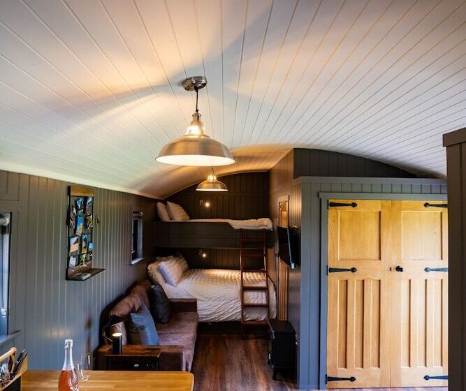 فندق Charming Lodge In Limavady