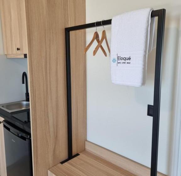 Hotell Eloque Simple Living Space