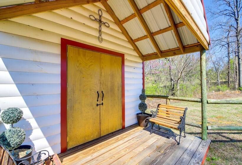 Private Hot Tub & Mountain View: Newport Home