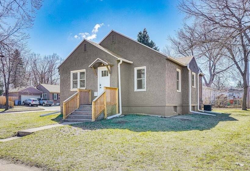Pet Friendly Sioux Falls House 2 Mi To Downtown!
