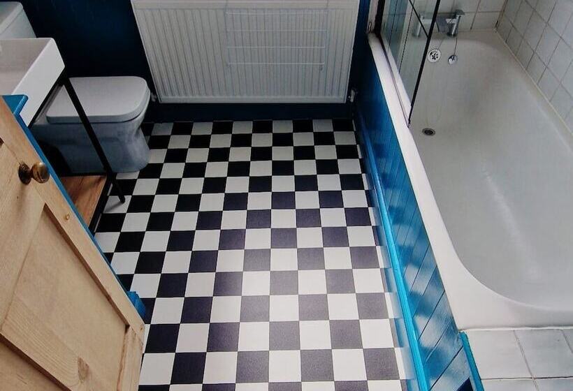 إقامة Inviting 2 Bed Character House Stamford