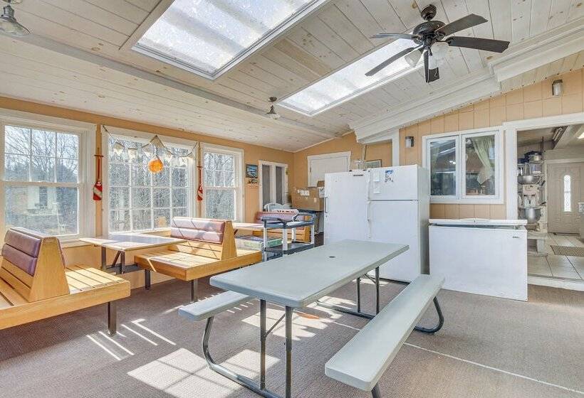 Spacious Round Pond House W/ On Site Trail Access!