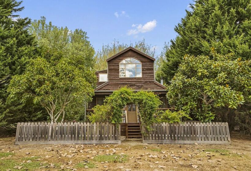 Stayau 1br Rustic Picturesque Cottage