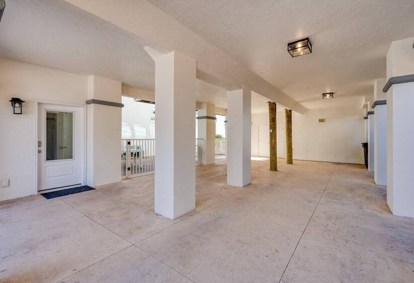 Calico By Avantstay Beachfront Retreat