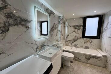 Elegant & Stylish Villas With Shared Pool In Crete