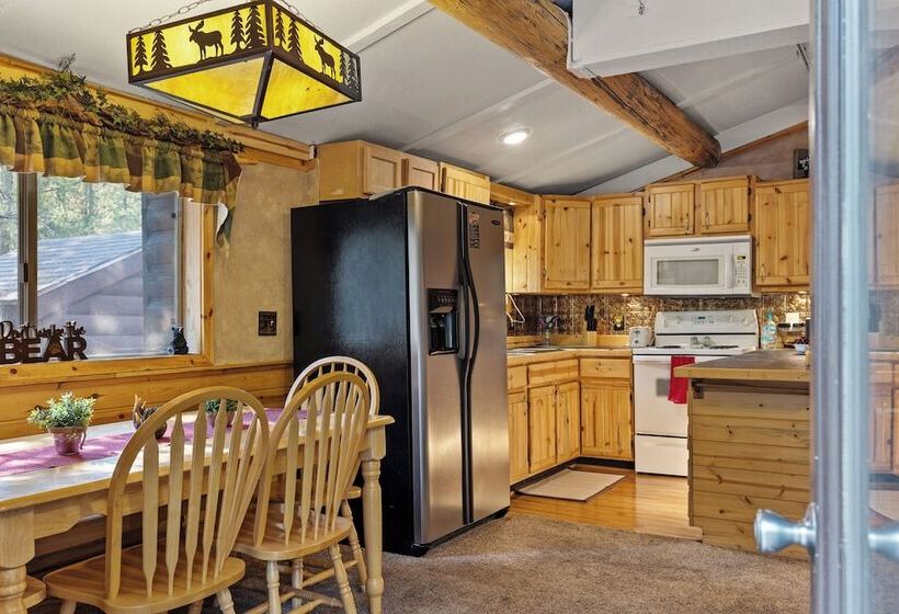 Hayloft Hollow