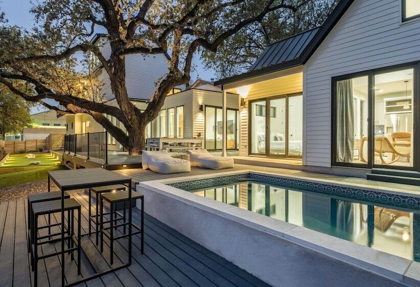 Henley By Avantstay Plunge Pool, Incredible Patio & Guest House!
