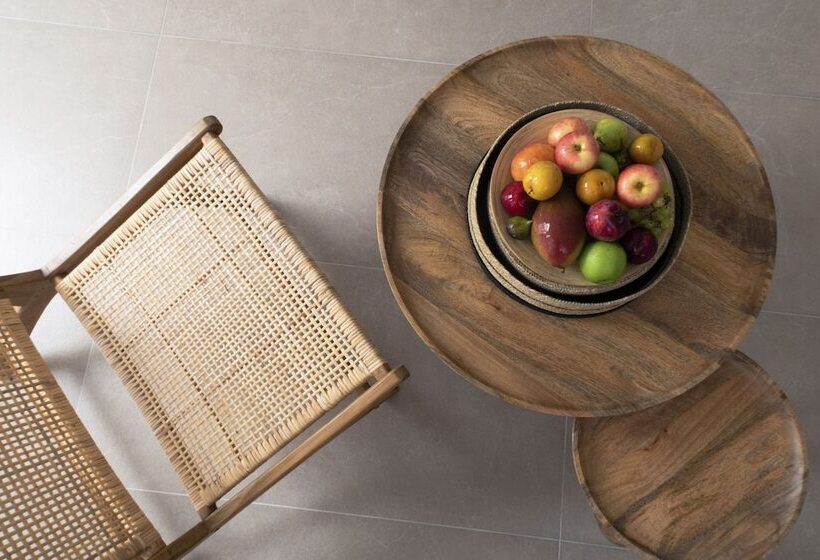 هتل Anassa Boutique