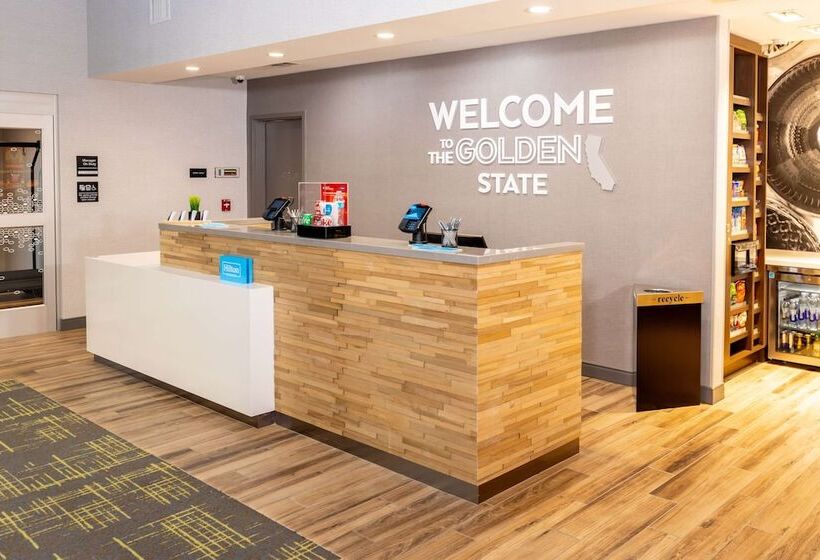 בית מלון כפרי Hampton Inn Selma, Ca