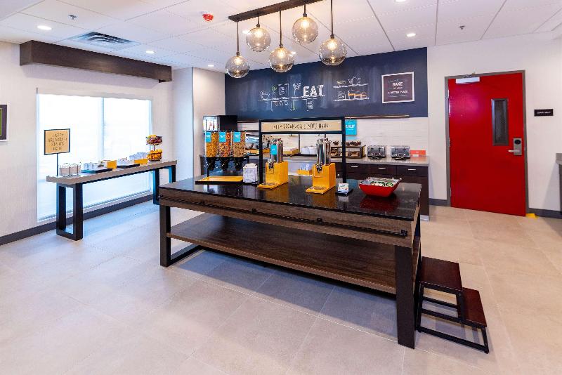 בית מלון כפרי Hampton Inn Selma, Ca