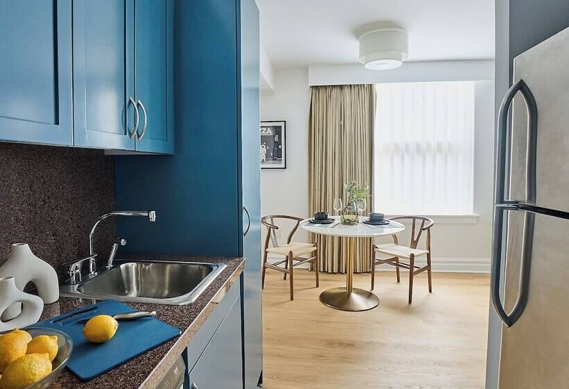 هتل Rusk House Serviced Apartments