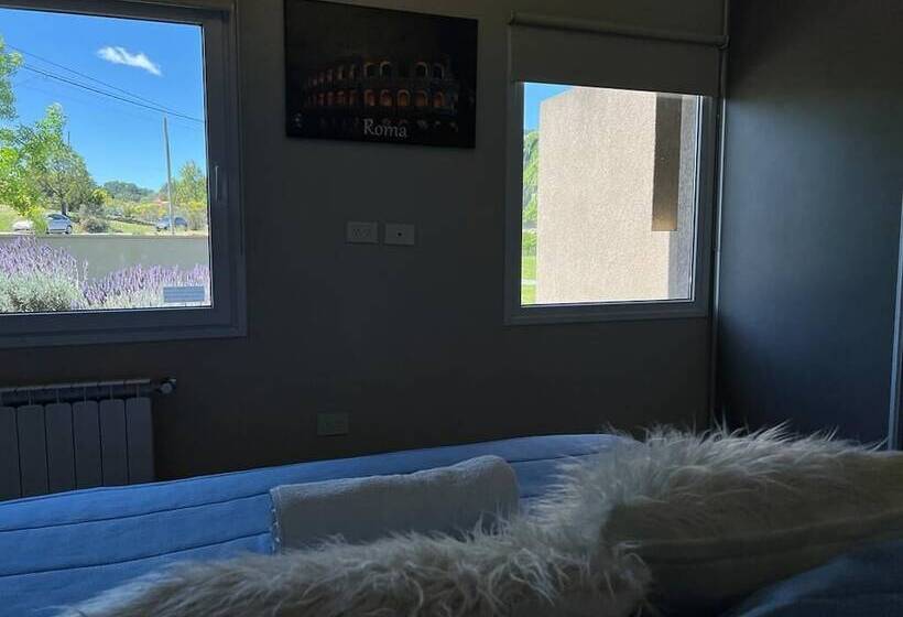 هتل Tandil Del Lago