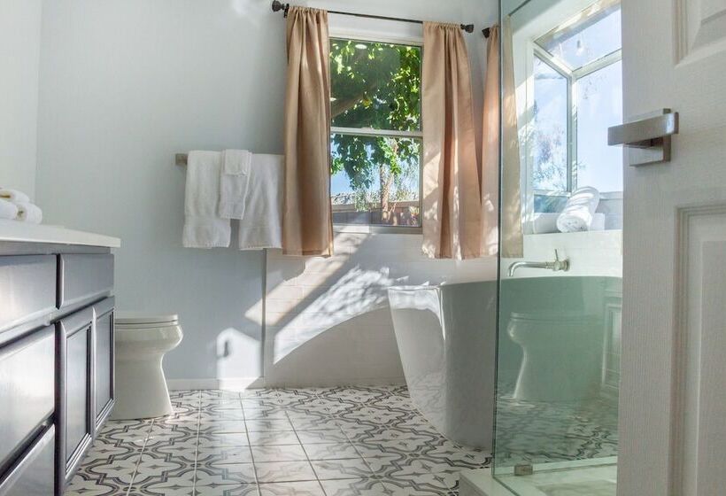 Larrea By Avantstay Luxurious Oasis W/ Pool & Hot Tub!