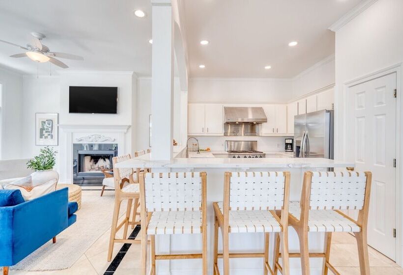 Miramar Manor By Avantstay Walk To The Beach!