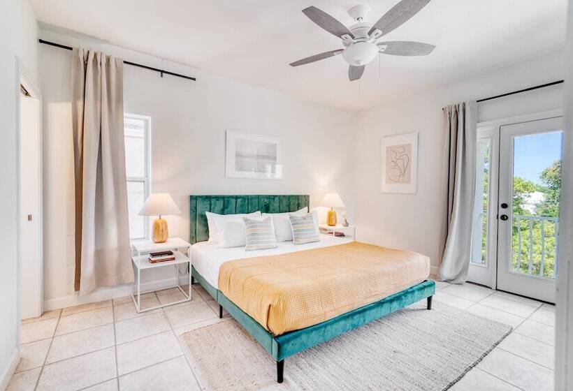 Miramar Manor By Avantstay Walk To The Beach!