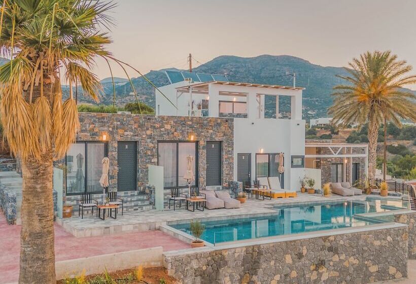 Plakakia Luxury Apartments
