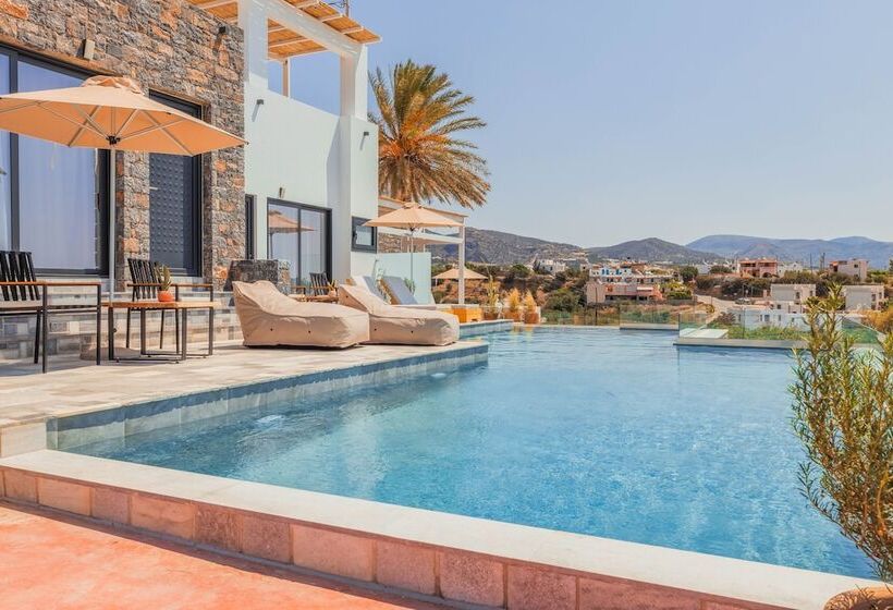 Plakakia Luxury Apartments