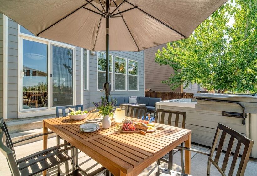 Ponderosa Pines By Avantstay Gorgeous Deck, 10 Mins From Central Bend Family Friendly