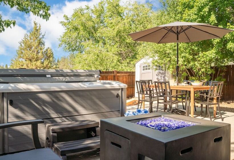 Ponderosa Pines By Avantstay Gorgeous Deck, 10 Mins From Central Bend Family Friendly