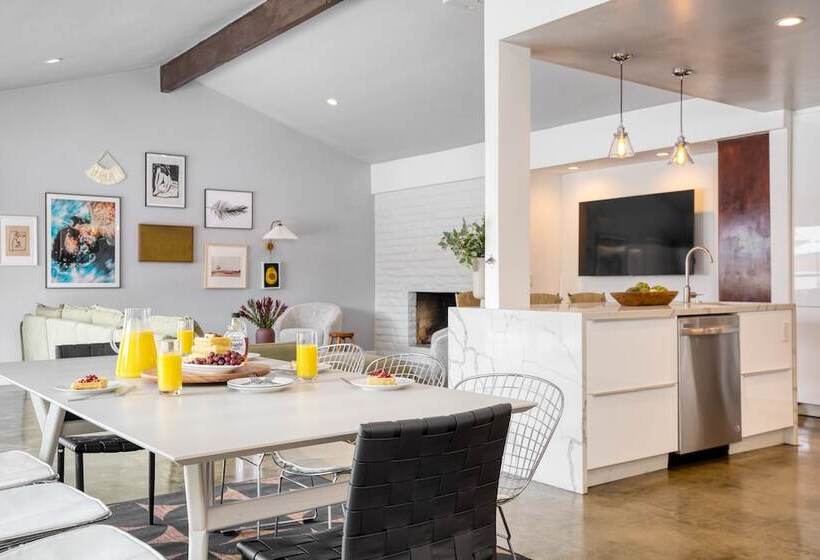 Quinta Green By Avantstay Modern Home W/ Pool, Spa & Golf Course!