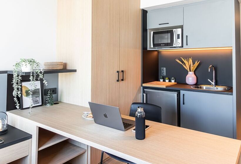 إقامة Atenea Living