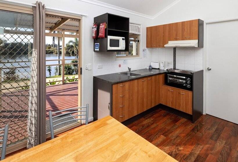 منتجع Big4 Big River Holiday Park