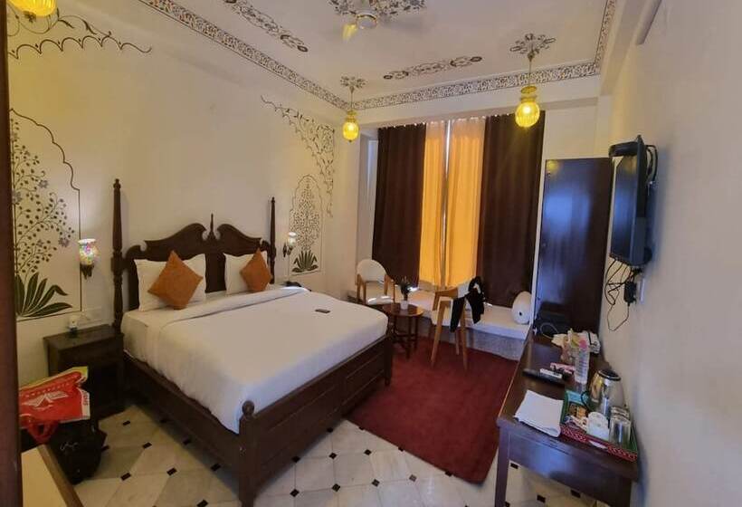 هتل Darbargarh, Udaipur