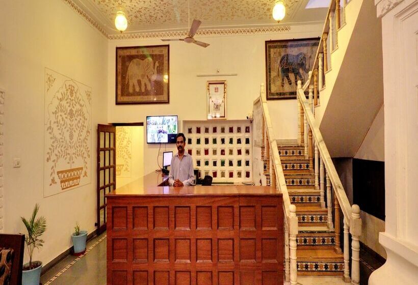 هتل Darbargarh, Udaipur