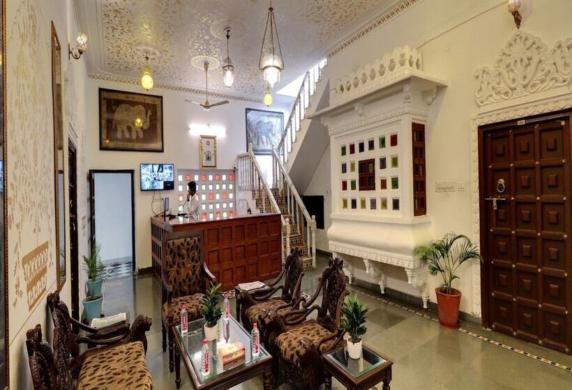 هتل Darbargarh, Udaipur