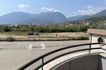 هتل Peja Inn