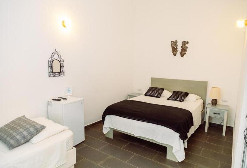 Fotos del hotel Beach Hotel Casa Nina:  41