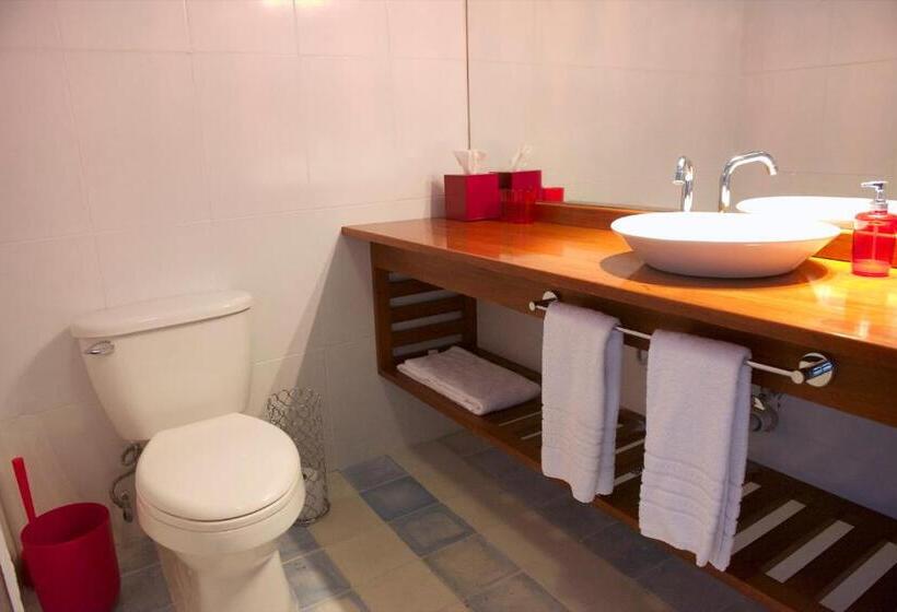تختخواب و صبحانه Casa Congo & Casa Rayo Verde   Restaurante   Galeria De Arte