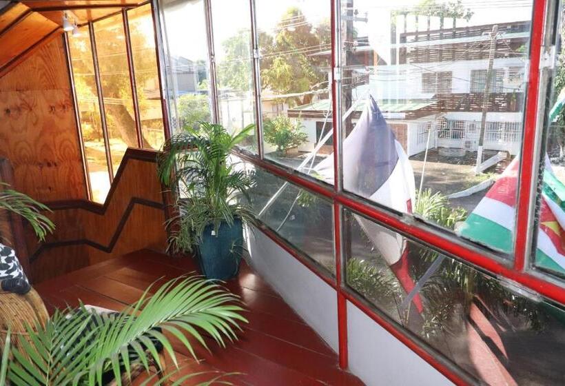 Hotel Holland Lodge Paramaribo