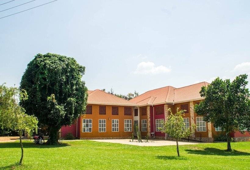 هتل Kabalega Resort   Masindi