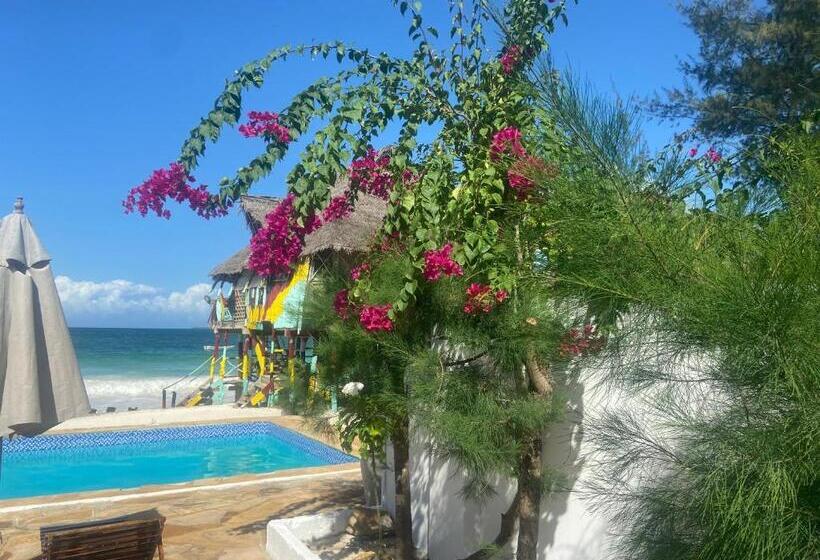 فندق Kaure Sand Beach Lodge