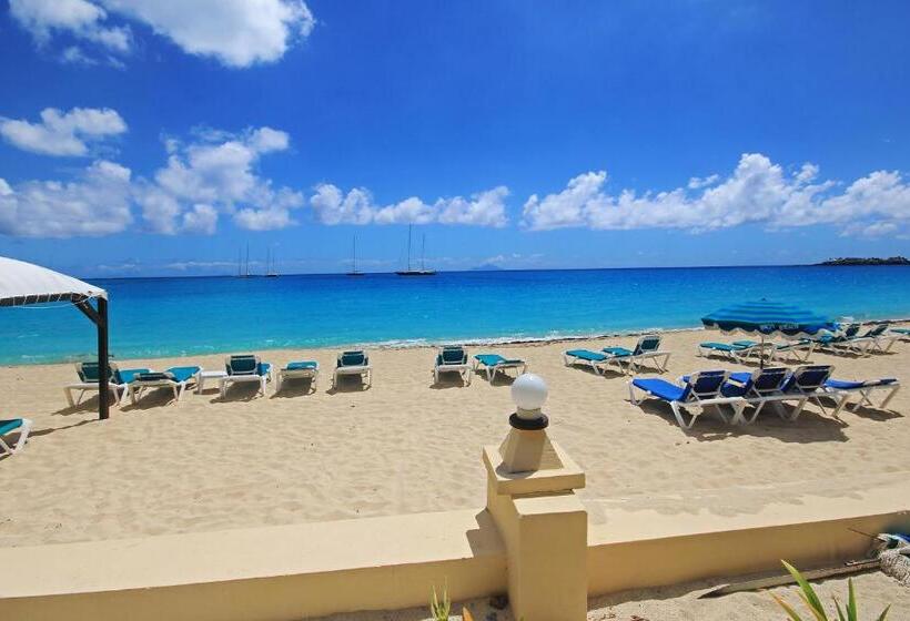 هتل Mary S Boon Beach Resort & Spa