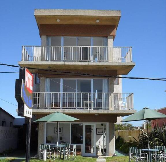 هتل Perla Del Este