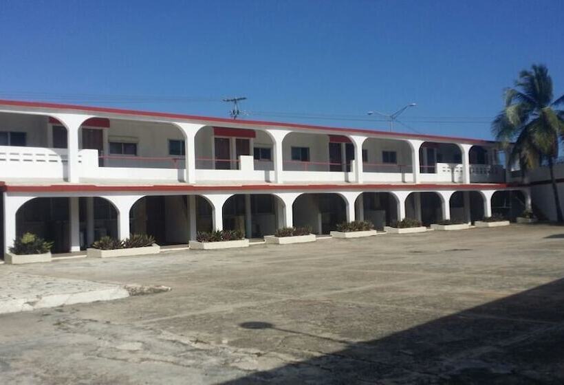 Fotos del hotel Tropicana:  2