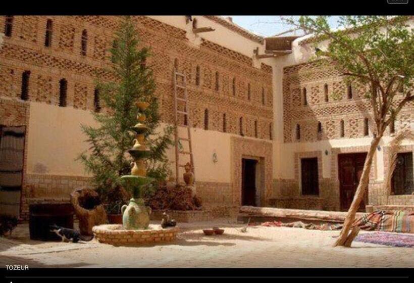 مُتل Residence Tozeur Almadina
