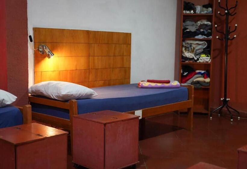 Nomada Hostel