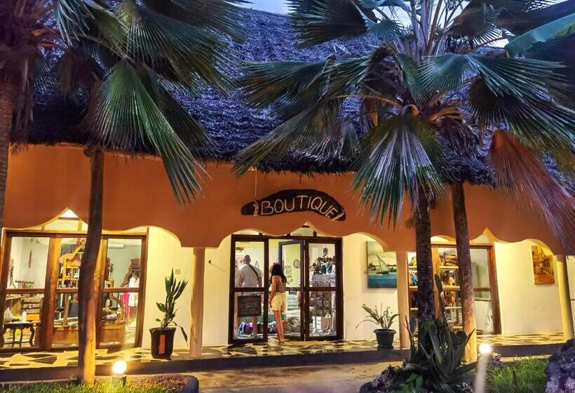 Reef & Beach Resort   Spa Jambiani