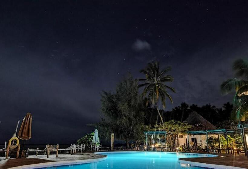 Reef & Beach Resort   Spa Jambiani