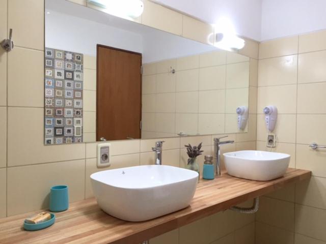 Unique Hotel & Suites