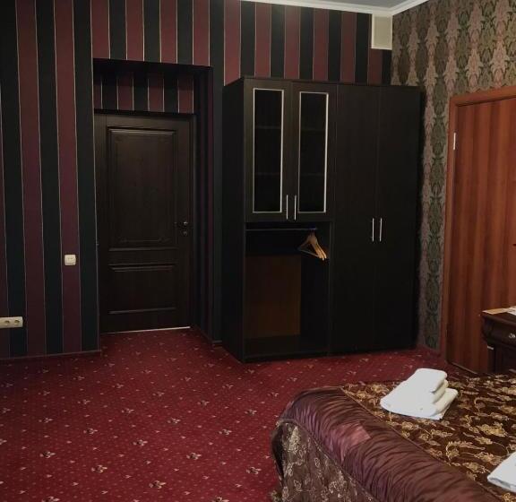 مبيت وإفطار Garden Hall