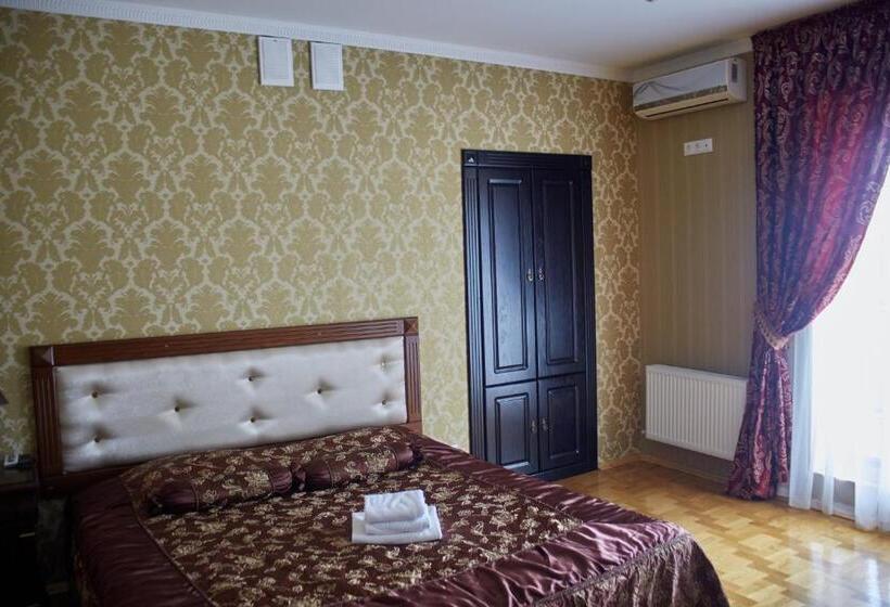 مبيت وإفطار Garden Hall