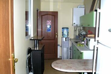 Hostel Uyut