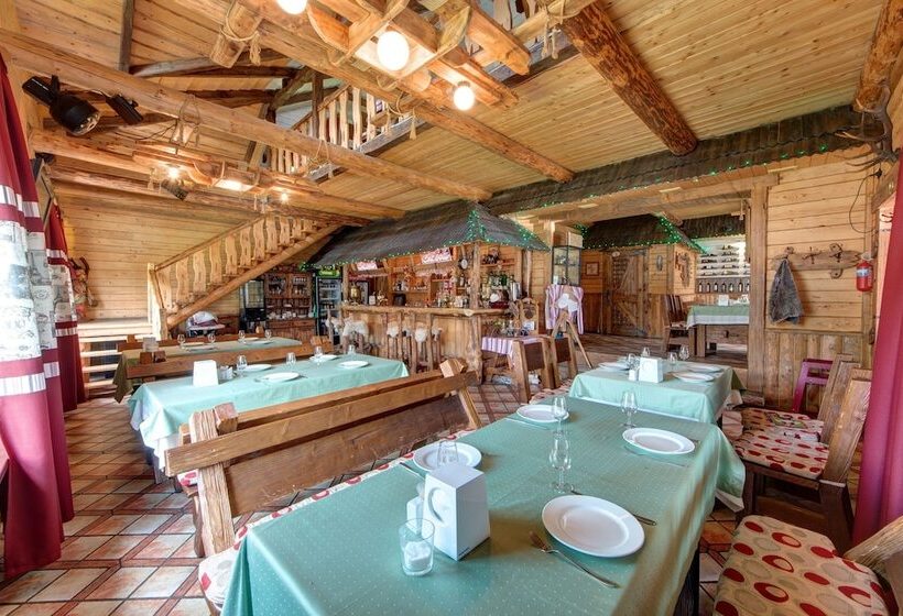 هتل F&b Spa Resort
