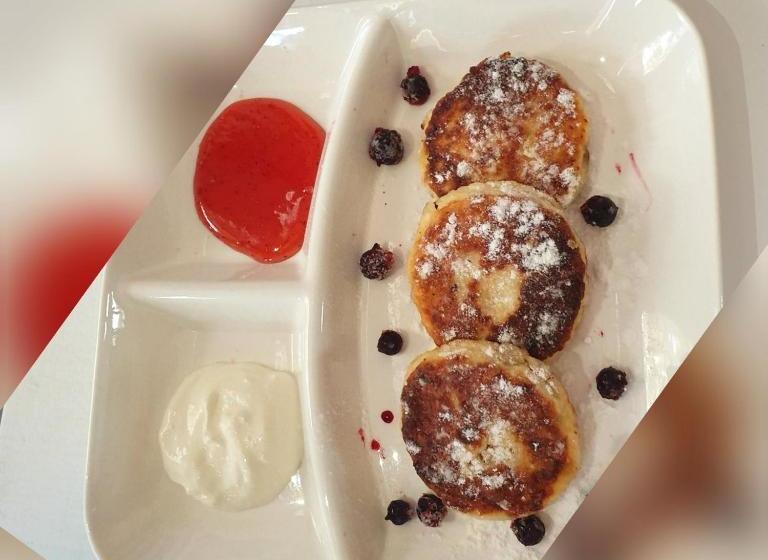 فندق Leoton Chernivtsi